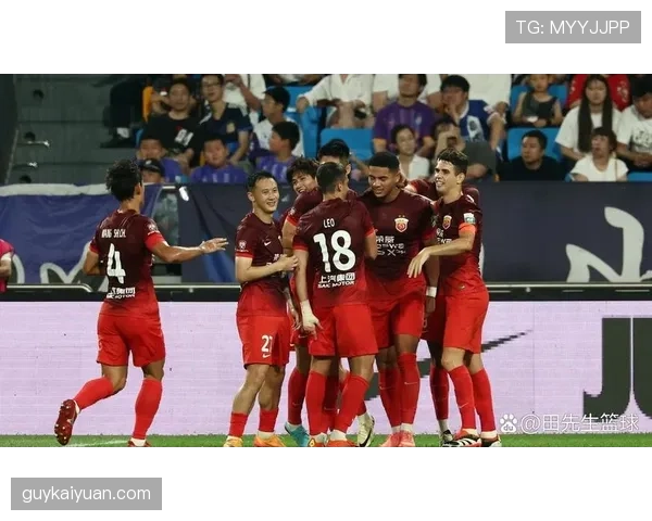 上海海港近期比赛进攻端火力稳定，联赛主场表现连续保持强势